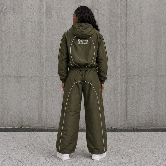 Essential Windbreaker Tracksuit Olive Green